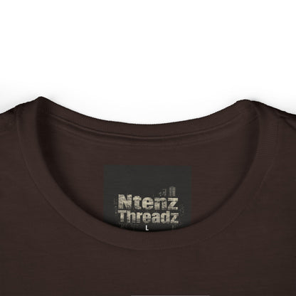 The Future is Robot: Women's Tee Casual Wear, Gifts, Graphic T-Shirt, Trendy Top, Statement Shirt